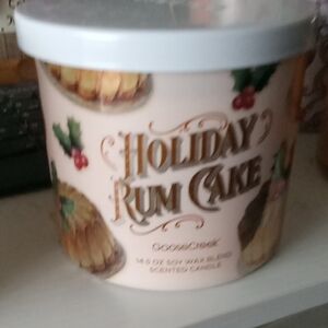 Holiday Rum Cake Scented Candle — Pale Pink